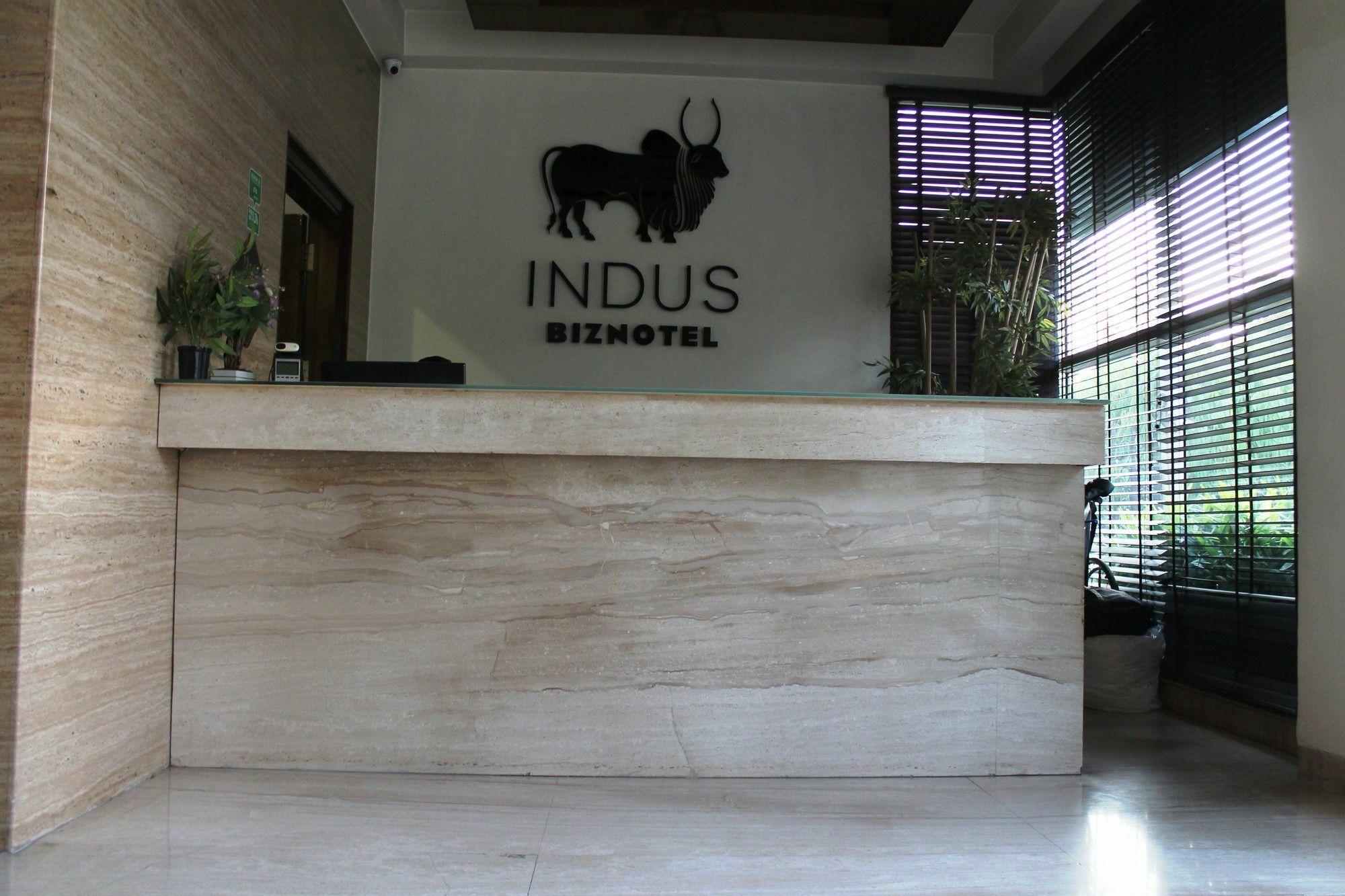Indus Biznotel Nové Dillí Exteriér fotografie